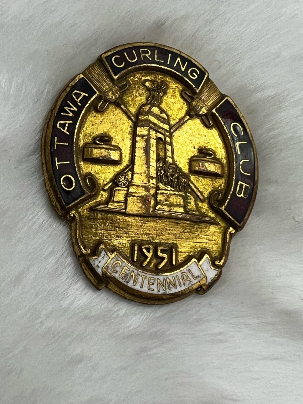 Vintage 1951 Ottawa Curling Club Centennial Pin